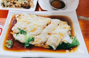 Homemade Rice Noodle Rolls