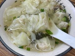 鲜肉馄饨-王氏烧饼无矾油条