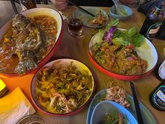 -拾光音乐餐酒吧(告庄星光夜市店)