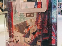 -奈雪的茶(亨特国际广场店)