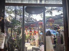 -旺角小渔村·海肠捞饭开创者(环山路店)
