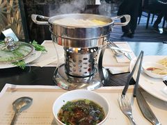 -东方滨江大酒店·滨江厅