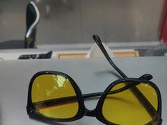 -宝岛眼镜·星创视光中心·林德伯格·奢品集合(北京世纪金源店)