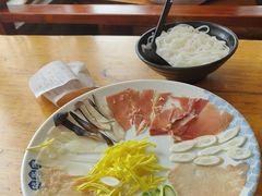 -桥香园过桥米线(国贸店)