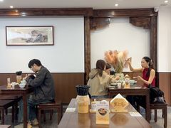 -蟹上黄·蟹黄面·江南糖水(人民广场店)