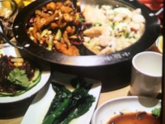 -小鱼小牛·鱼牛干锅·脆鱼火锅(世欧广场店)