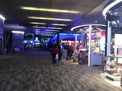 -王权免税店(普吉机场店)