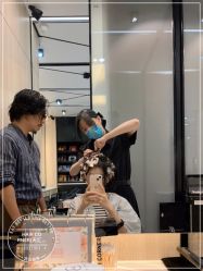 -HAIR CORNER