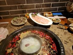 -舒家大院重庆老火锅(纪念塔店)