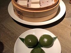 传统豆沙方糕-悦轩中餐厅·高空江景·杭州柏悦酒店