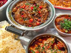 -大芊金重庆串串火锅(南京路店)