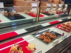 -Salon de The de Joel Robuchon(外滩18号店)