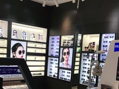 -沫芮眼镜·蔡司·依视路·尼康明月(环创店)