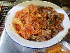 -马路牙子地桌烤肉(工体店)