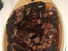 -八府香鸭·啫啫煲(华山路店)