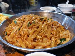 -牛一煲美食(江高店)