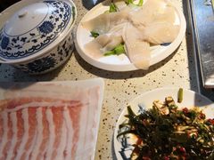 -二荆条·蜀鲜汇城市森林火锅