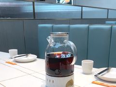 -阿瓦山寨·湘菜现炒·剁椒鱼头王(咸阳总店)