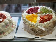 -皇冠幸福里动物奶油生日蛋糕(万达店)