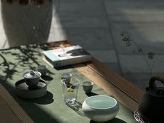 -瑞虹新天地月亮湾