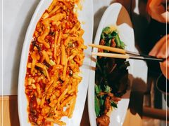 -渝信川菜 · 川味家常菜(财富购物中心店)