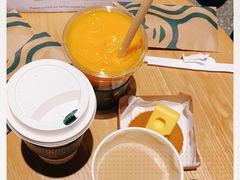 -星巴克臻选(国贸商城首店)