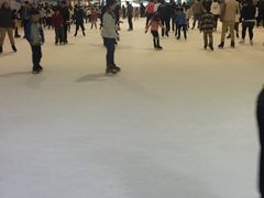-正佳冰河湾真冰滑冰场