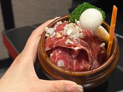-山川小町·极番烧肉(新地假日广场店)