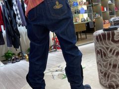 -Vivienne Westwood(上海来福士广场店)