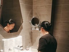 -深圳罗湖水贝IBC亚朵酒店