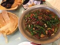 地锅老公鸡-大张烙馍村(绿地店)