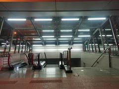 -红土地(地铁站)