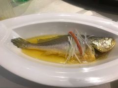 清蒸武昌鱼-湖锦酒楼·32年地道湖北菜(光谷店)