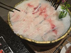 -得意咚瓜·顺德鱼生·冬瓜火锅(深圳首店)