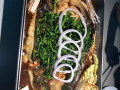 -半天妖|烤鱼·冒烤鸭(汉中吾悦广场店)