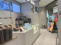 -喜茶(上海奉贤宝龙店)