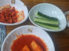 -喇喇排骨火锅·传统韩式脊骨汤(望京西园总店)