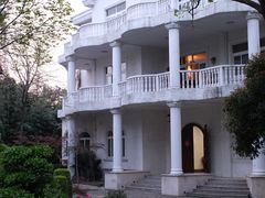 -金牛山大酒店(南北湖风景区店)