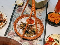 -刘姐啤酒鱼民族演艺餐厅(阳朔美食抗战路店)