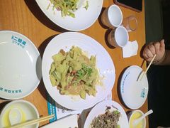 -二姐家三个拿手菜·北塘海鲜·大馅锅贴王(成林道店)