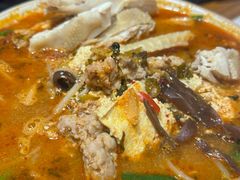 -粉八·云南米线·建水烧烤(常熟路店)
