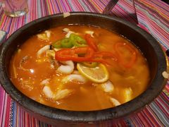 -香巴拉云南餐厅(华莱坞店)