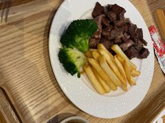 -美食小镇·观赏珍稀鸟类·长隆熊猫酒店