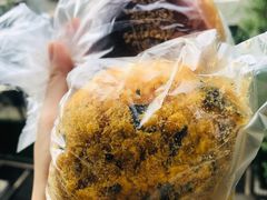 海苔肉松麻薯包-沁屋面包店(人民东路店)