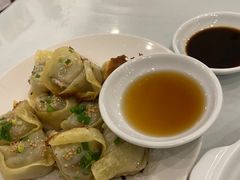 煎馄饨-小实惠嘉(威海路店)