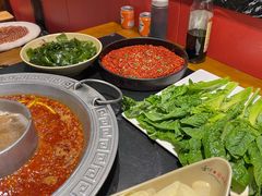 -晓宇重庆火锅(龙首店)