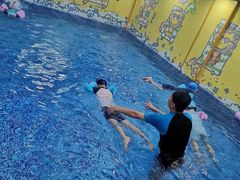 -贝贝鲸亲子游泳俱乐部(富城商楼店)