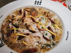 -渔语鱼酸菜鱼新川菜(来福士店)