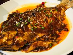 -霄汉牛三鲜湖北砂锅菜(万松园2店)