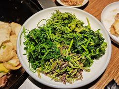 -万里闯关东铁锅炖菜馆(高新旗舰店)